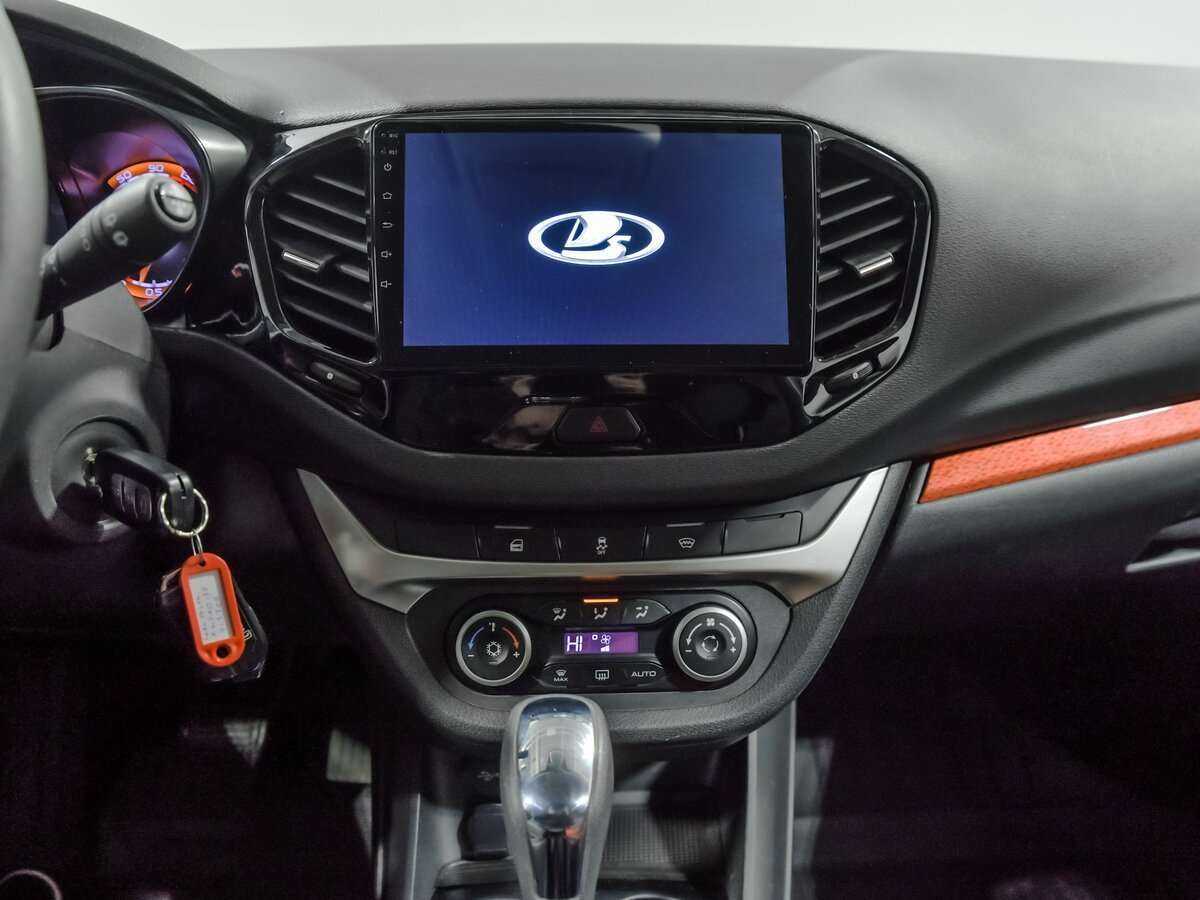 Lada (ВАЗ) Vesta 2020 года с пробегом. Фото: #8