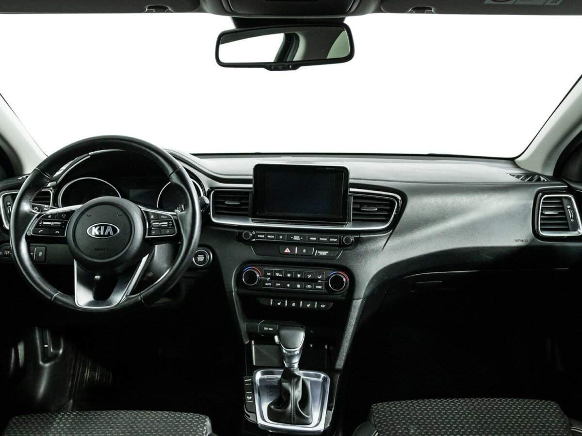 Kia Ceed 2019 года с пробегом. Фото: #12