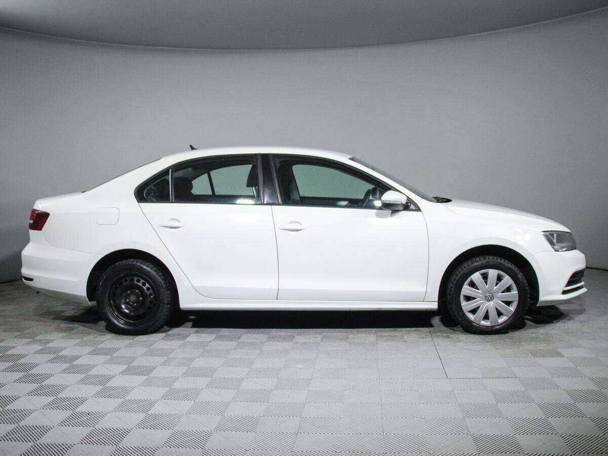 Volkswagen Jetta 2016 года с пробегом. Фото: #3
