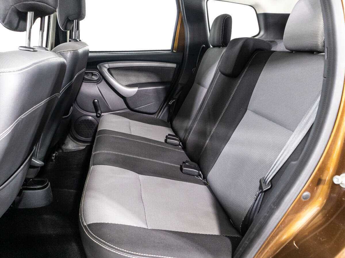 Renault Duster 2013 года с пробегом. Фото: #9