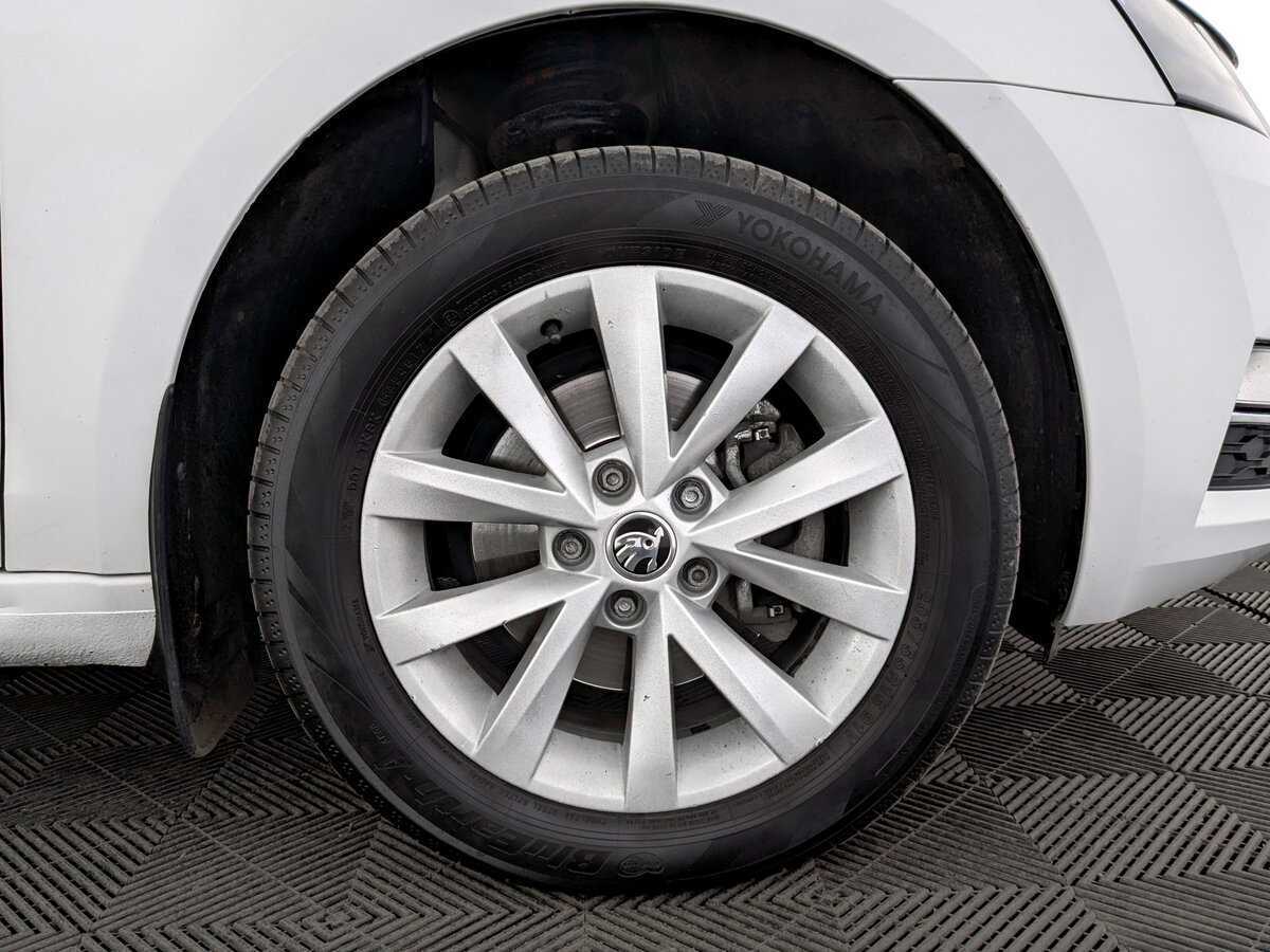 Skoda Octavia 2018 года с пробегом. Фото: #17