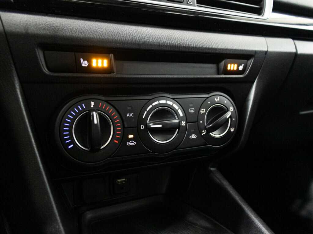 Mazda 3 2014 года с пробегом. Фото: #14