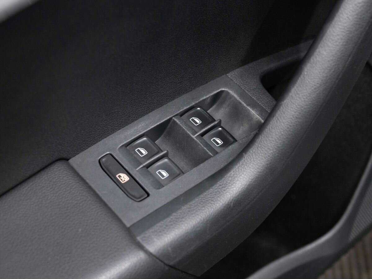 Skoda Octavia 2013 года с пробегом. Фото: #16