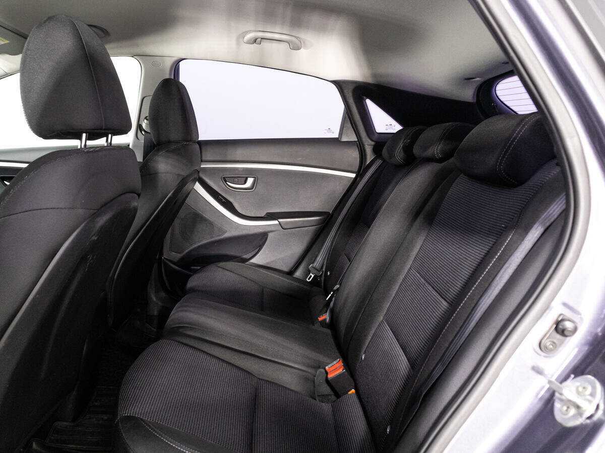 Hyundai i30 2015 года с пробегом. Фото: #9