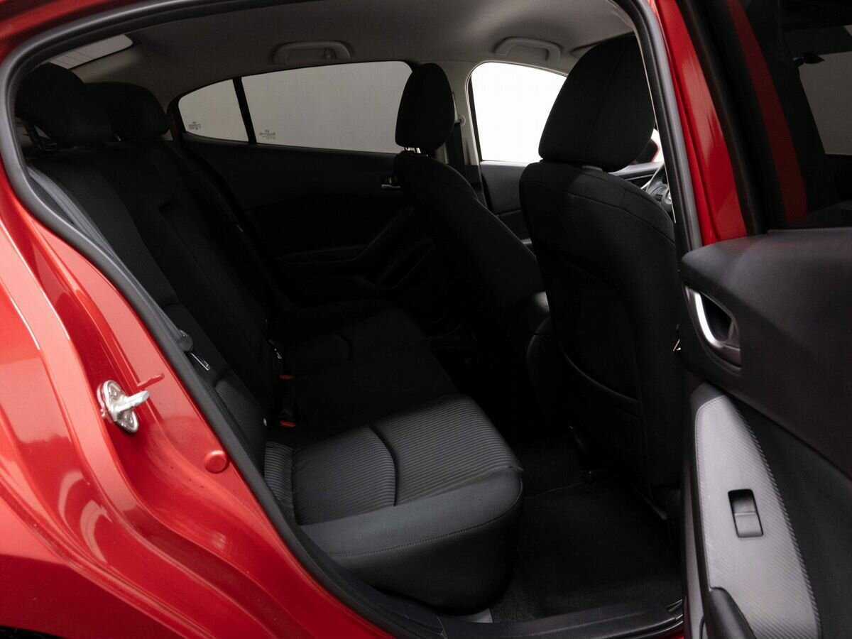 Mazda 3 2014 года с пробегом. Фото: #9