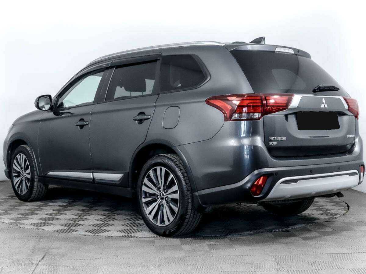 Mitsubishi Outlander 2019 года с пробегом. Фото: #5