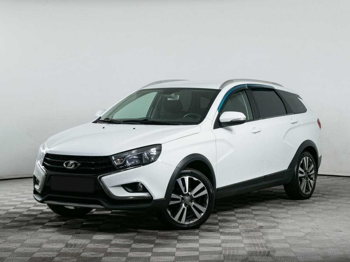 Lada (ВАЗ) Vesta 2018 года с пробегом. Посмотреть фото