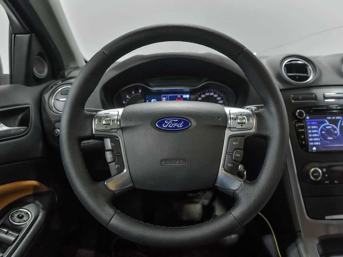 Ford Mondeo 2012 года с пробегом. Фото: #7