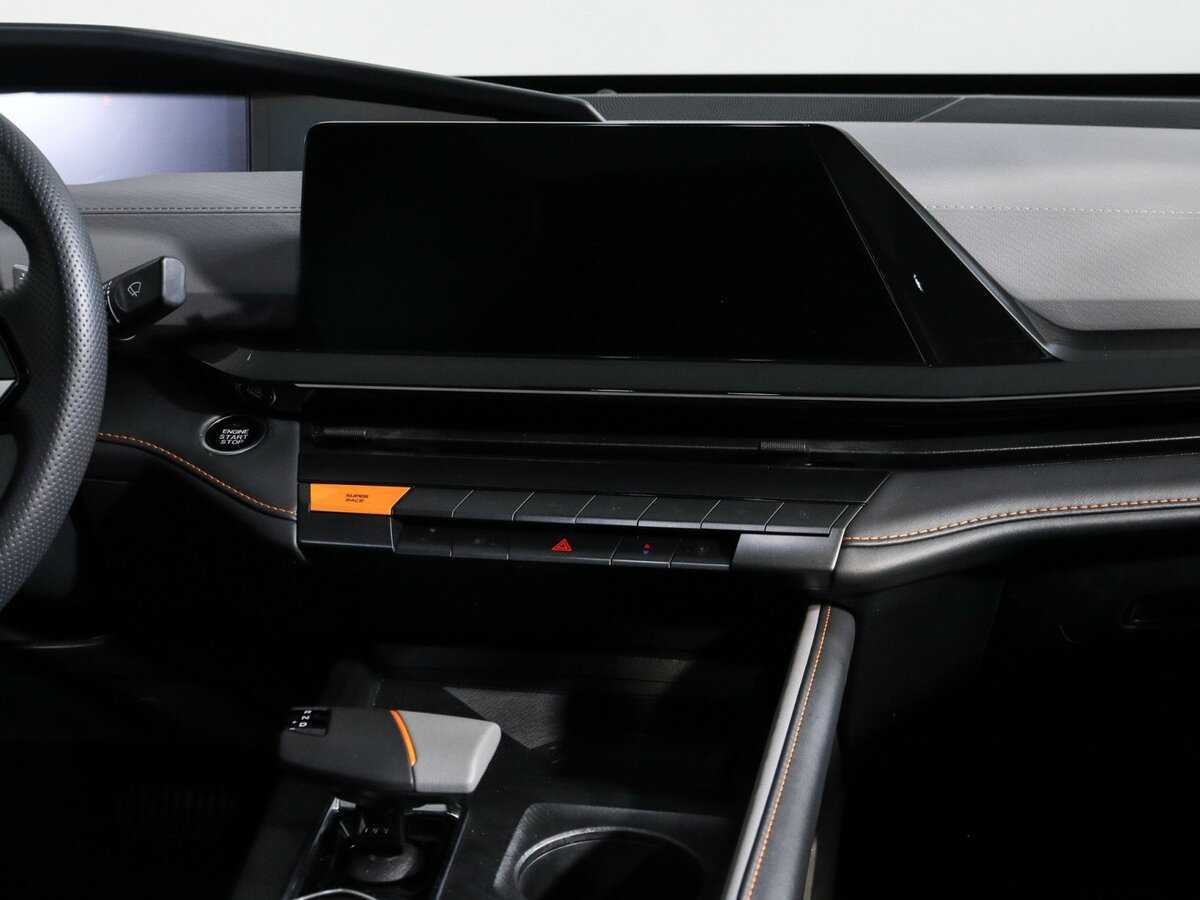 Changan UNI-V 2023 года с пробегом. Фото: #9