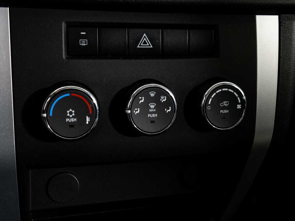 УАЗ Patriot 2017 года с пробегом. Фото: #12