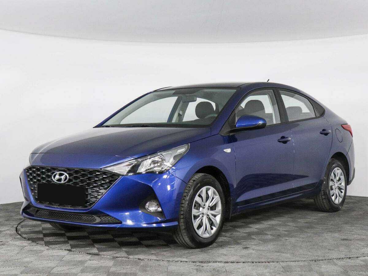 Hyundai Solaris 2022 года с пробегом. Посмотреть фото