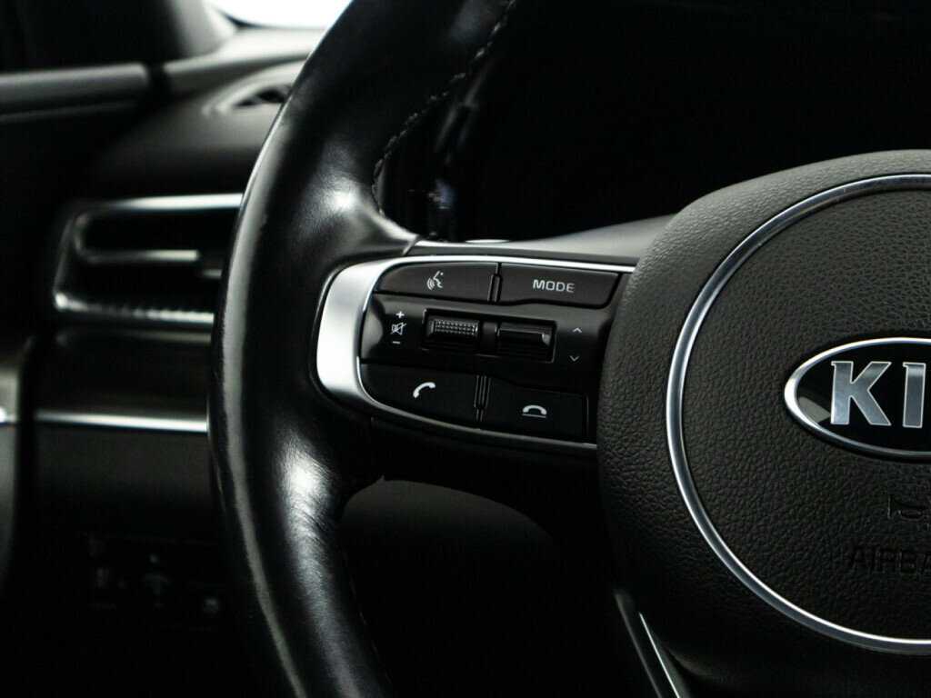 Kia K5 2021 года с пробегом. Фото: #21