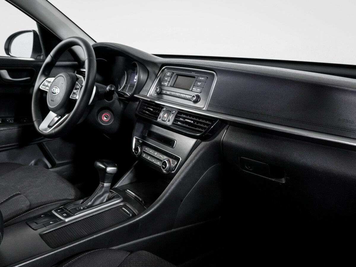 Kia Optima 2018 года с пробегом. Фото: #8