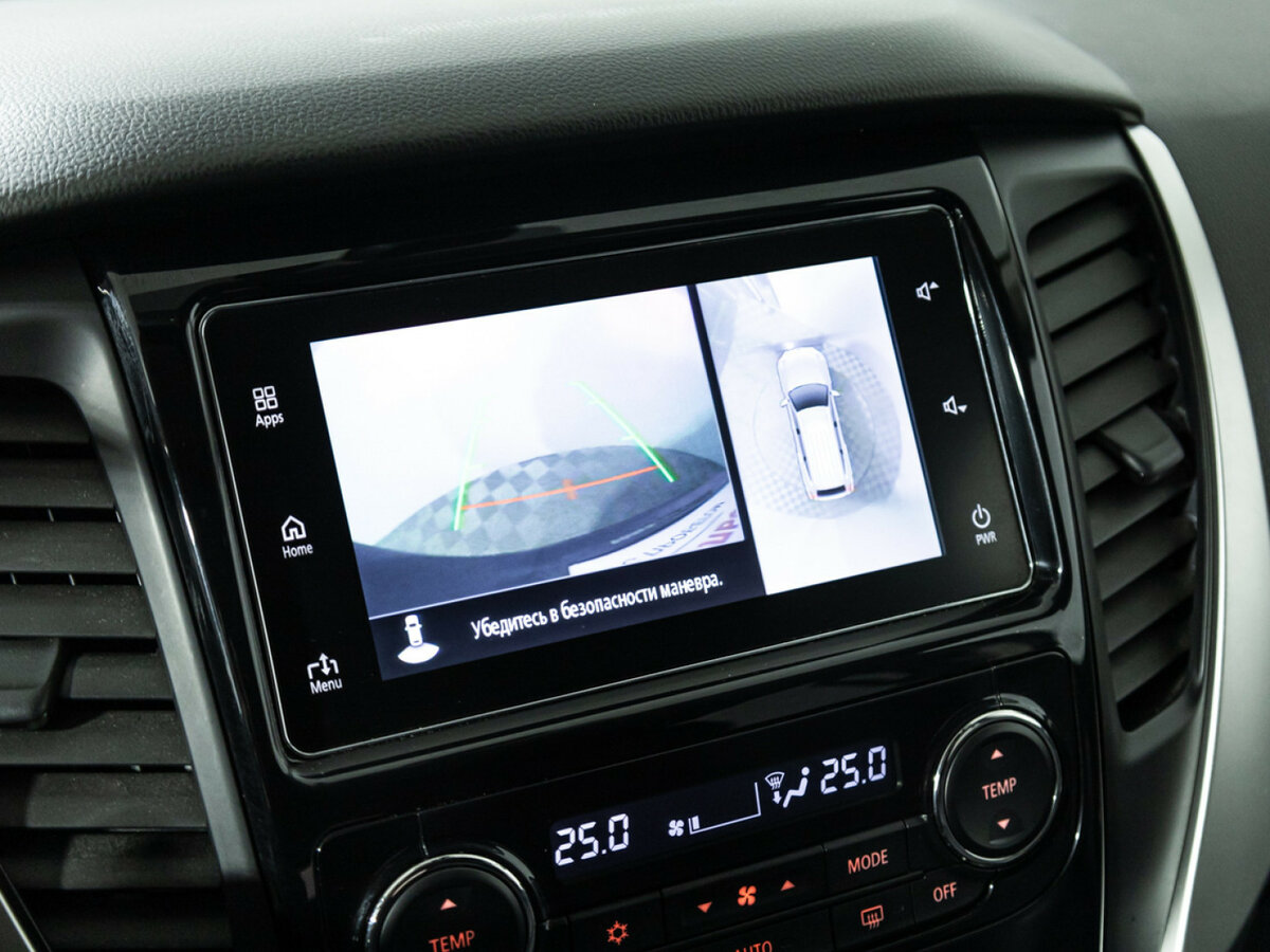 Mitsubishi Pajero Sport 2017 года с пробегом. Фото: #12