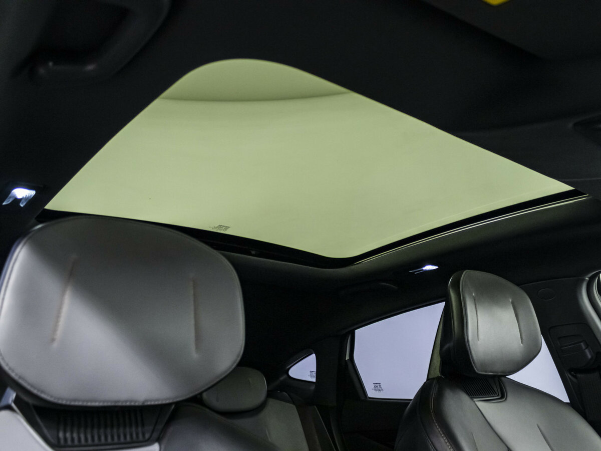 Changan UNI-V 2023 года с пробегом. Фото: #17