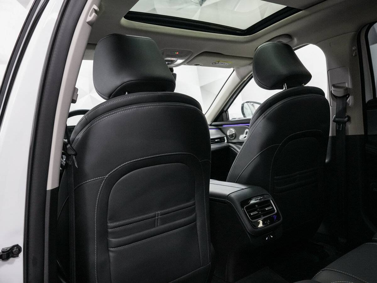 Chery Arrizo 8 2023 года с пробегом. Фото: #18