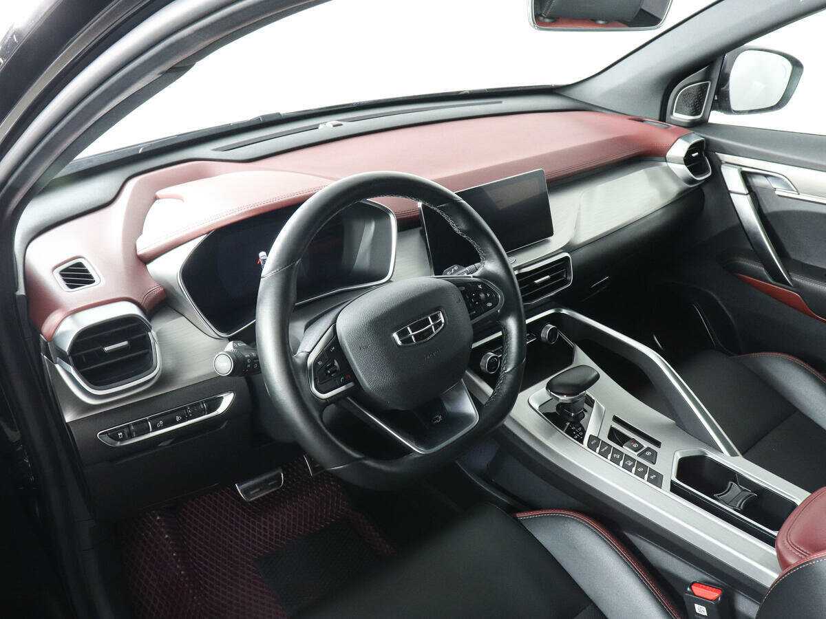 Geely Coolray 2022 года с пробегом. Фото: #8