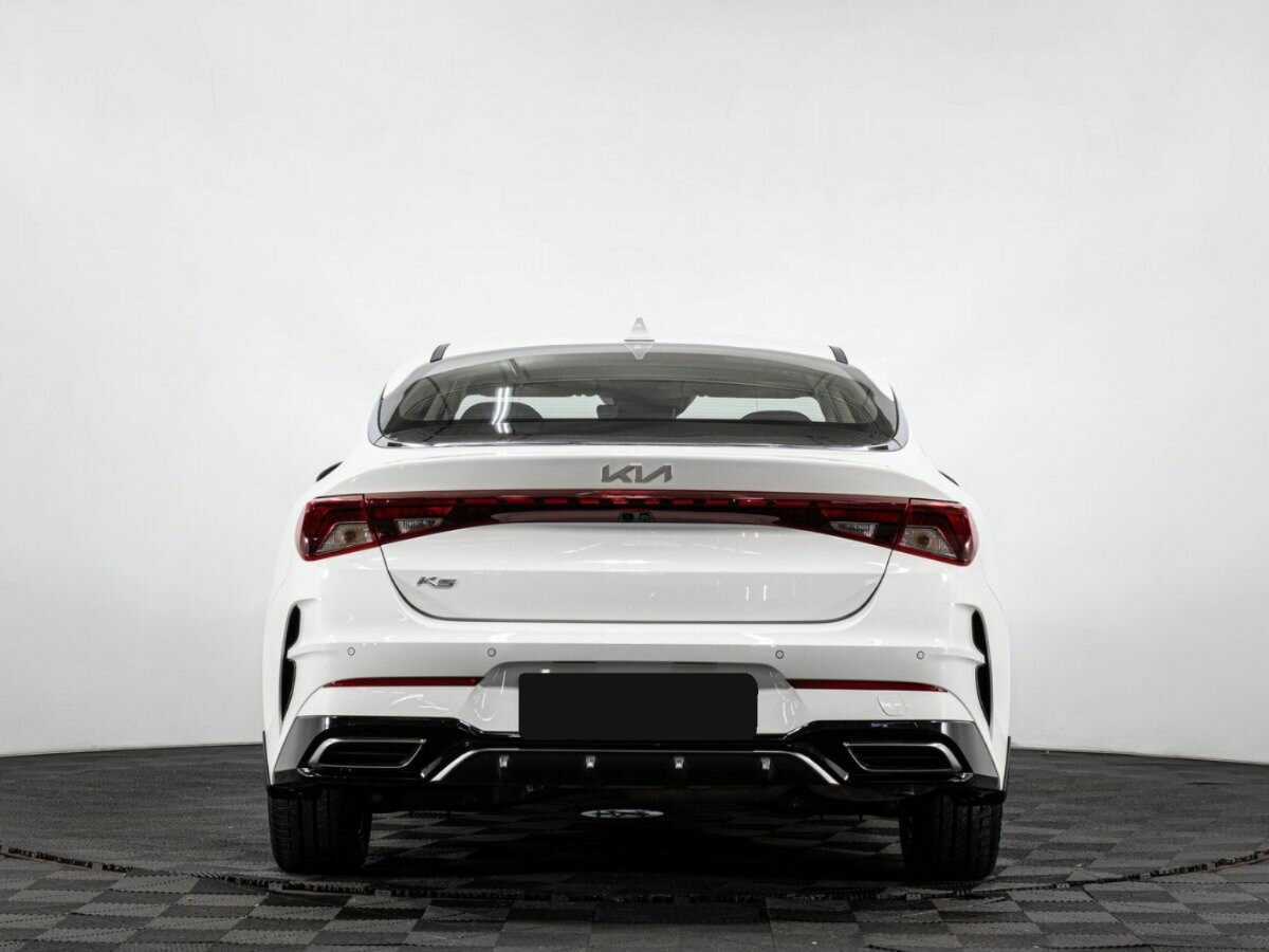 Kia K5 2022 года с пробегом. Фото: #4