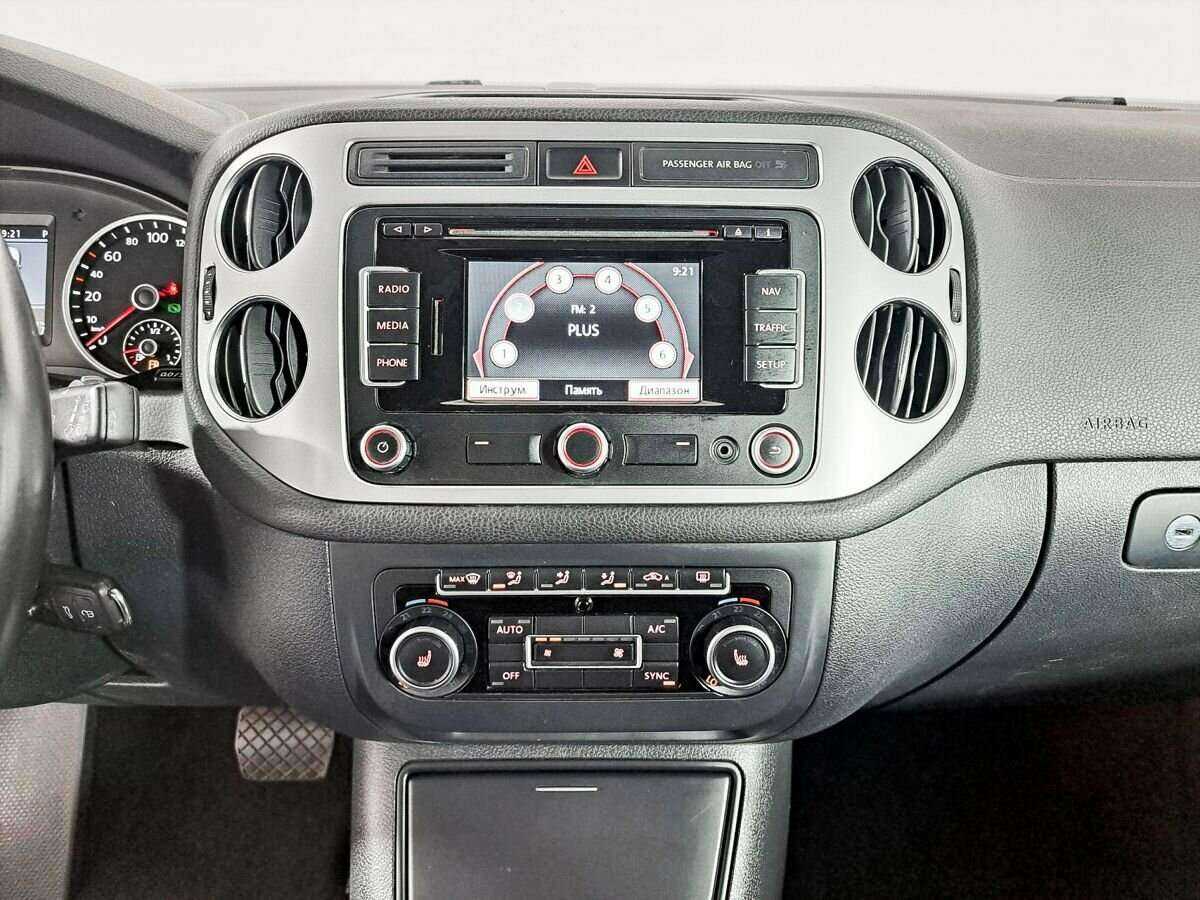 Volkswagen Tiguan 2013 года с пробегом. Фото: #12