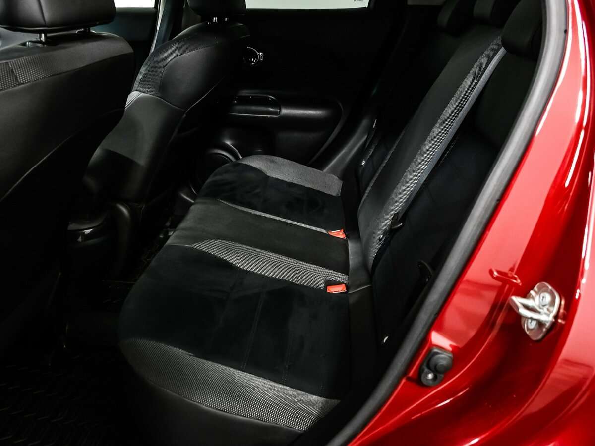 Nissan Juke 2018 года с пробегом. Фото: #12