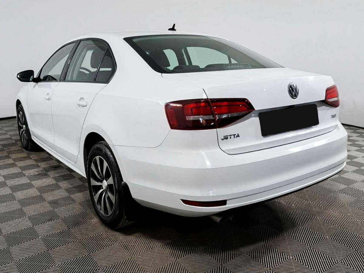 Volkswagen Jetta 2016 года с пробегом. Фото: #5