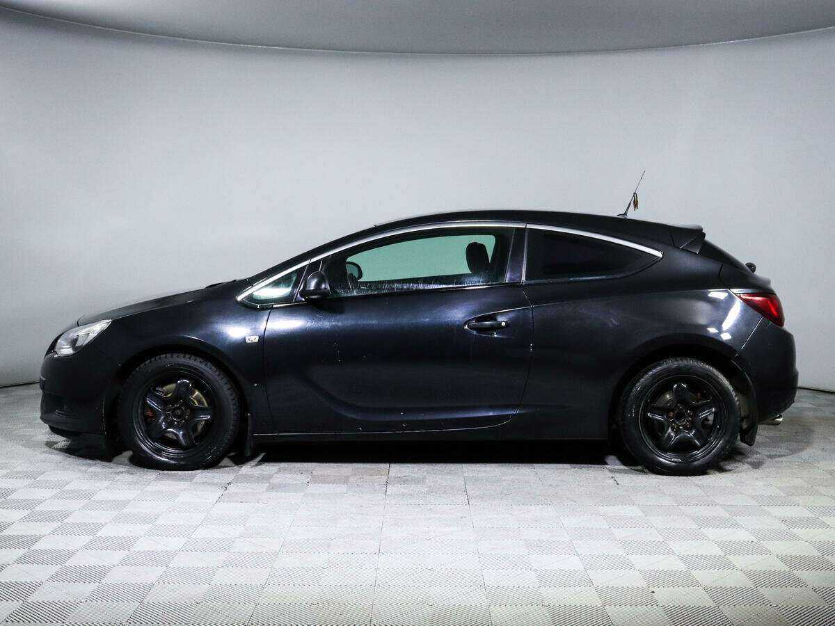 Opel Astra 2013 года с пробегом. Фото: #7