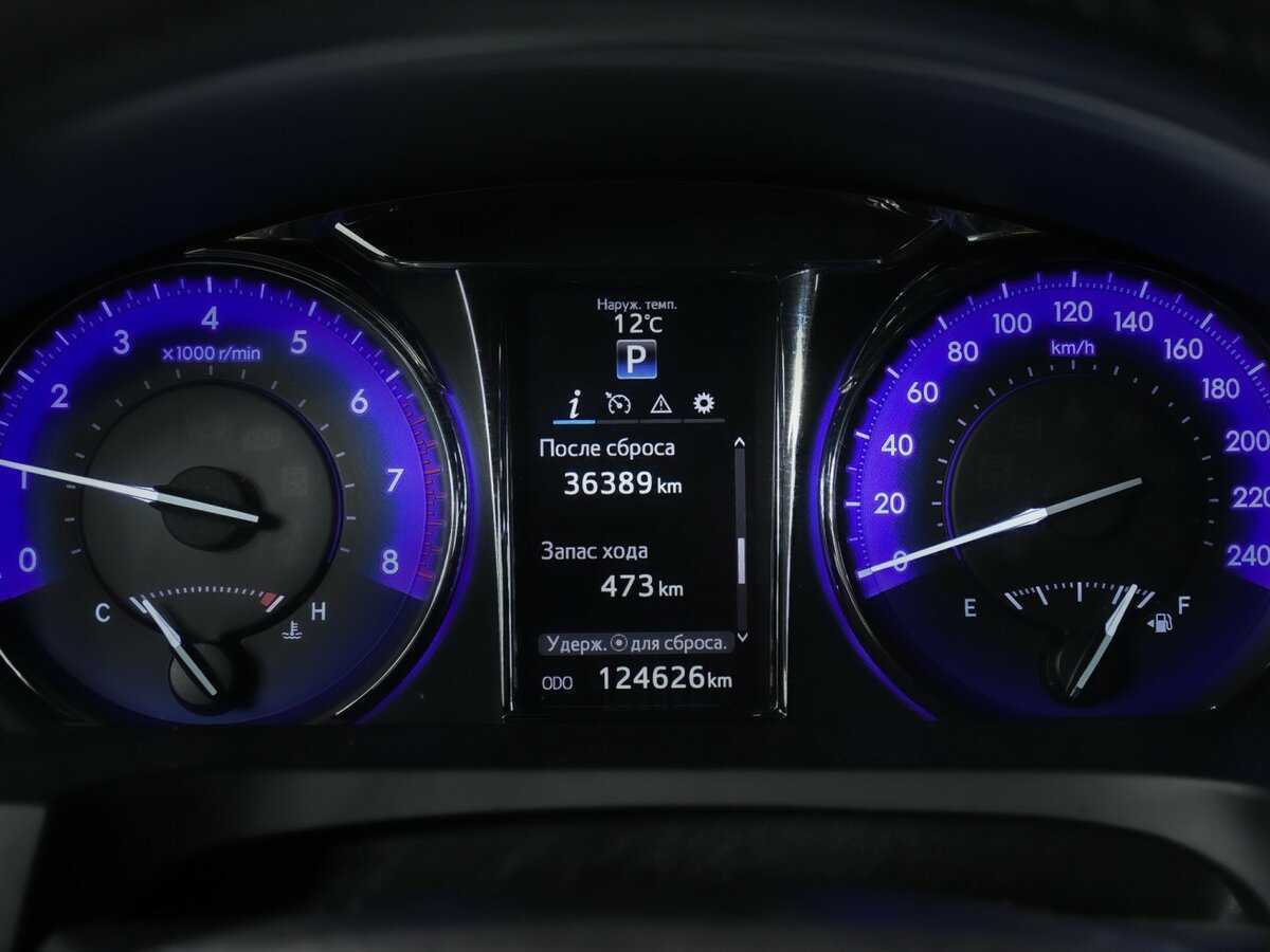 Toyota Camry 2017 года с пробегом. Фото: #7