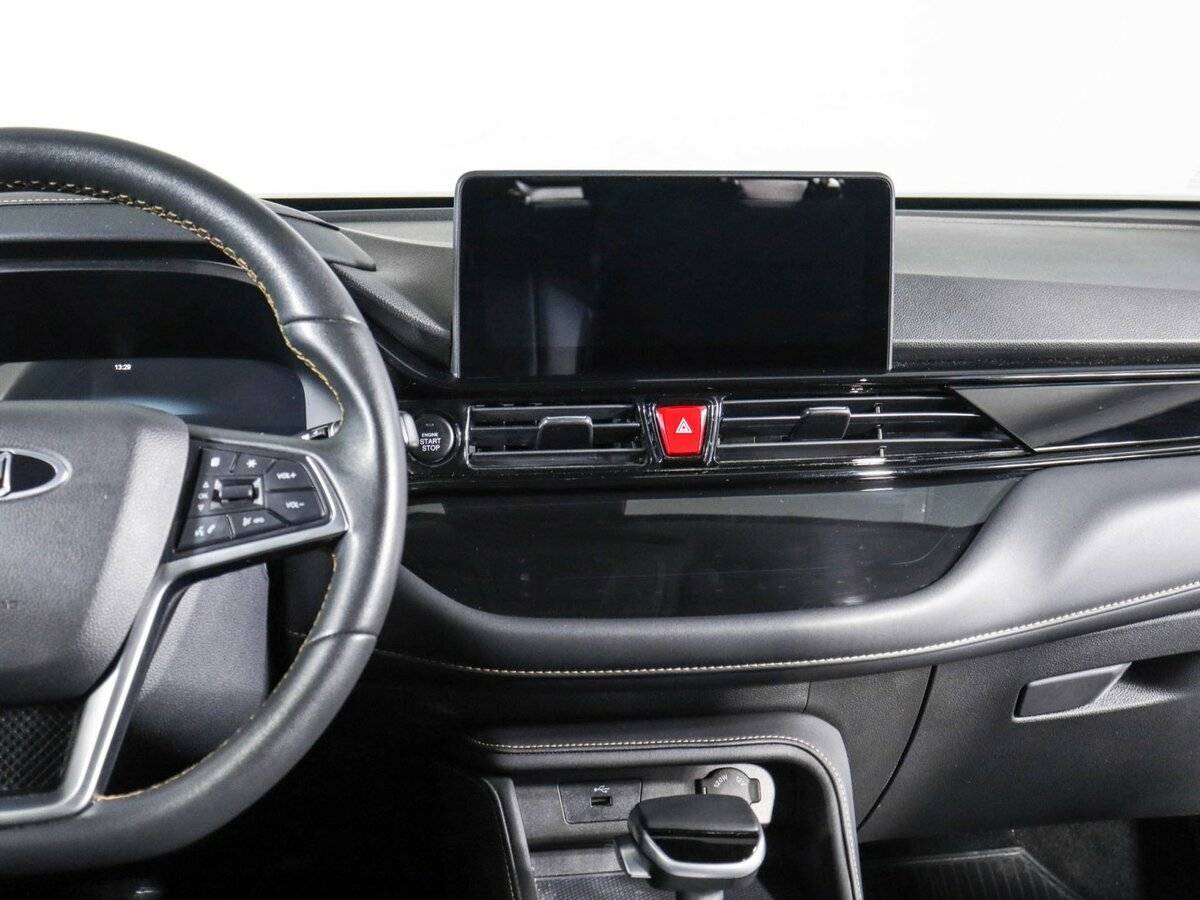 Москвич 3 2023 года с пробегом. Фото: #12