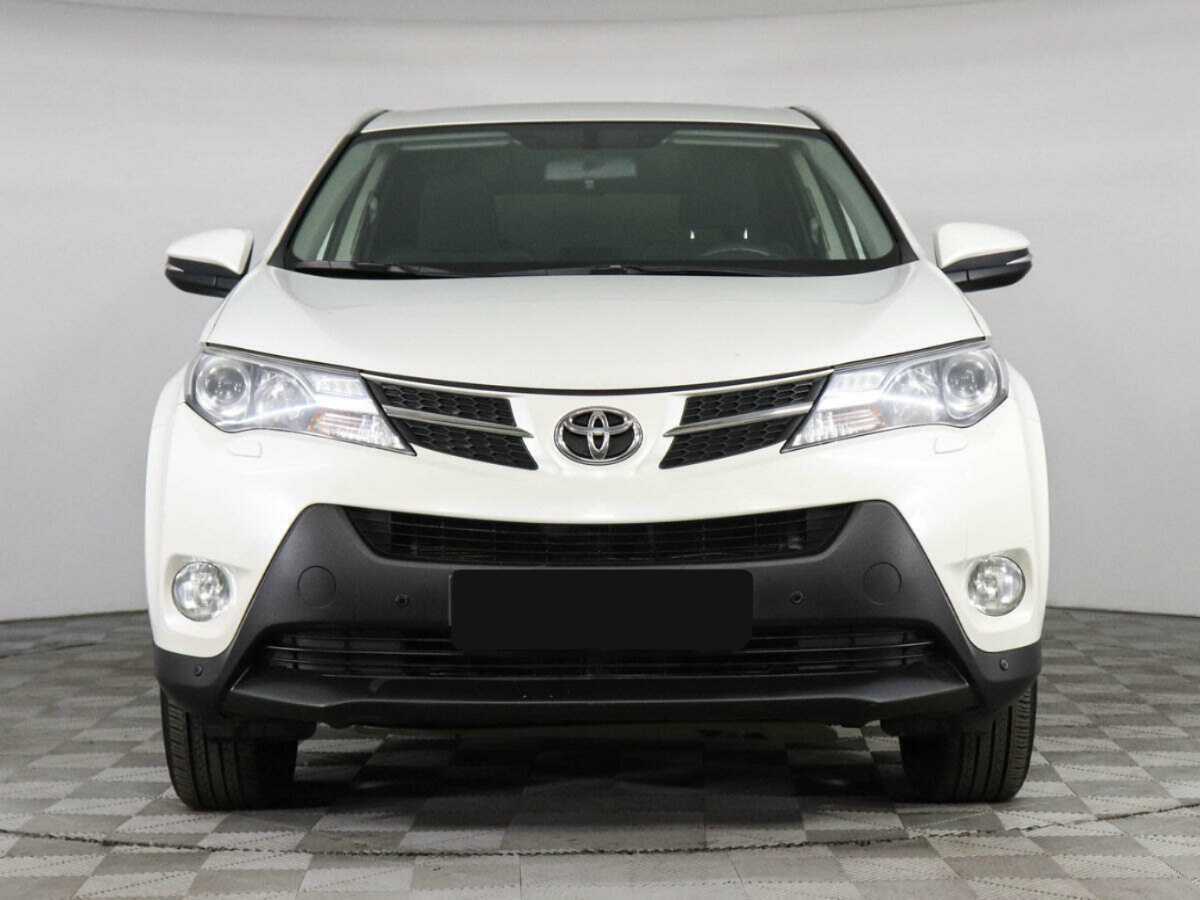 Toyota RAV4 2014 года с пробегом. Фото: #1