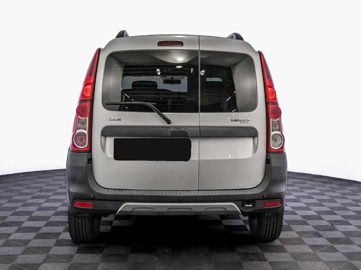 Lada (ВАЗ) Largus 2017 года с пробегом. Фото: #5