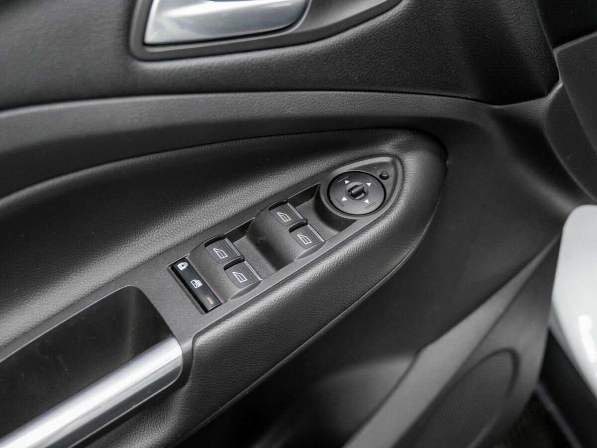 Ford Kuga 2016 года с пробегом. Фото: #14