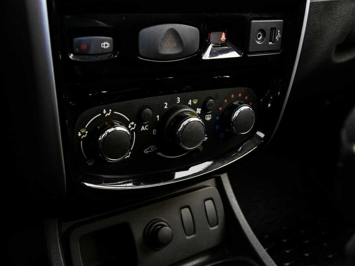 Nissan Terrano 2014 года с пробегом. Фото: #10