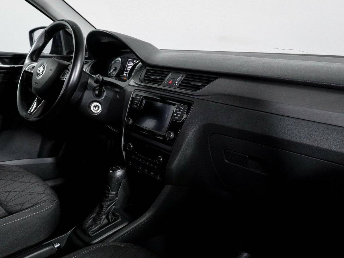 Skoda Rapid 2018 года с пробегом. Фото: #8