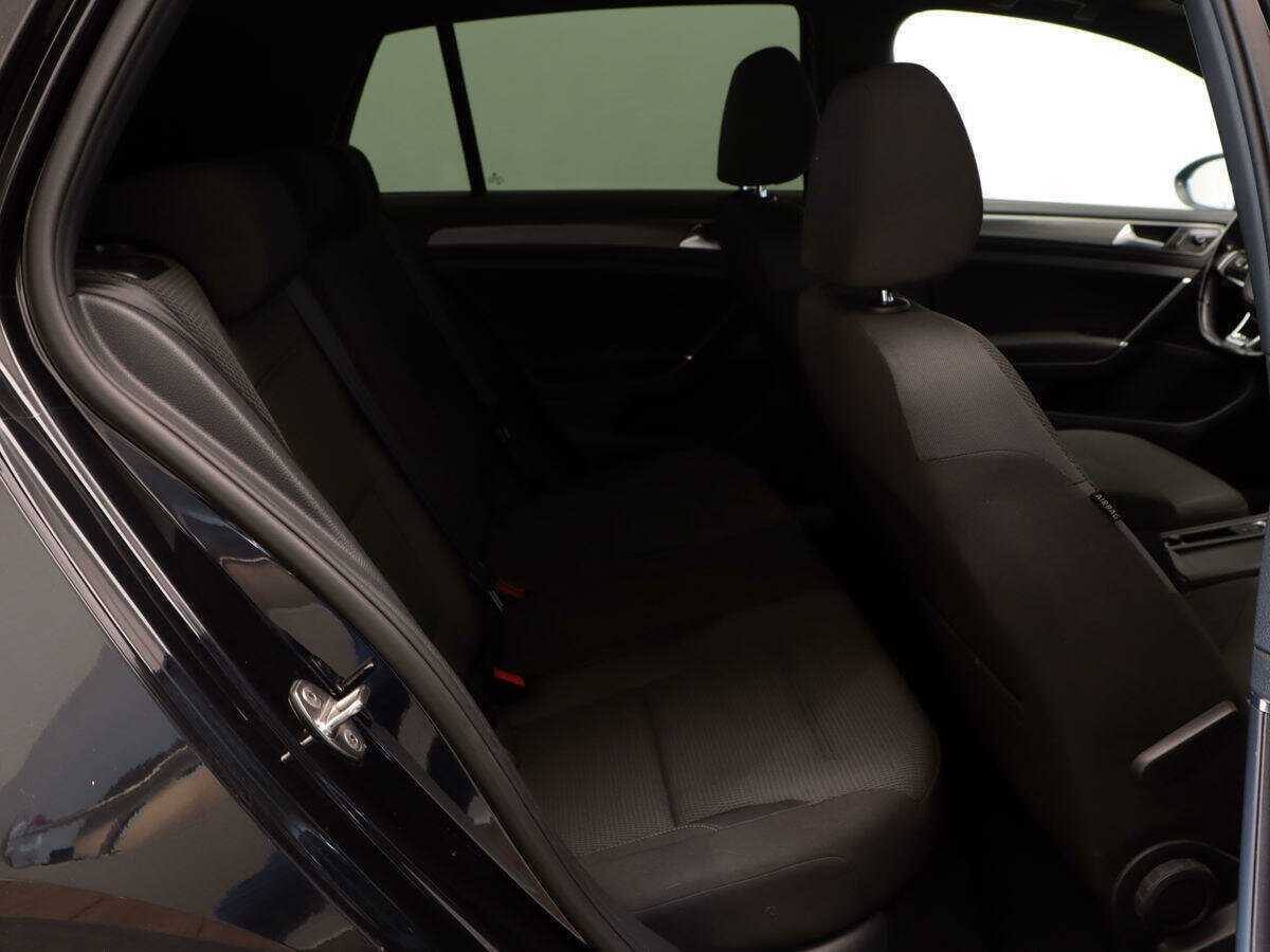 Volkswagen Golf 2013 года с пробегом. Фото: #7