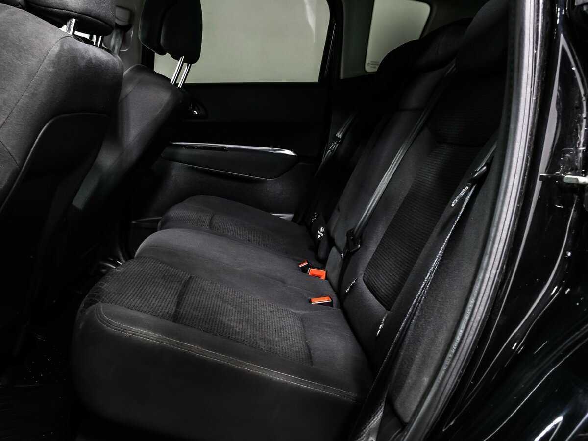 Peugeot 3008 2016 года с пробегом. Фото: #12