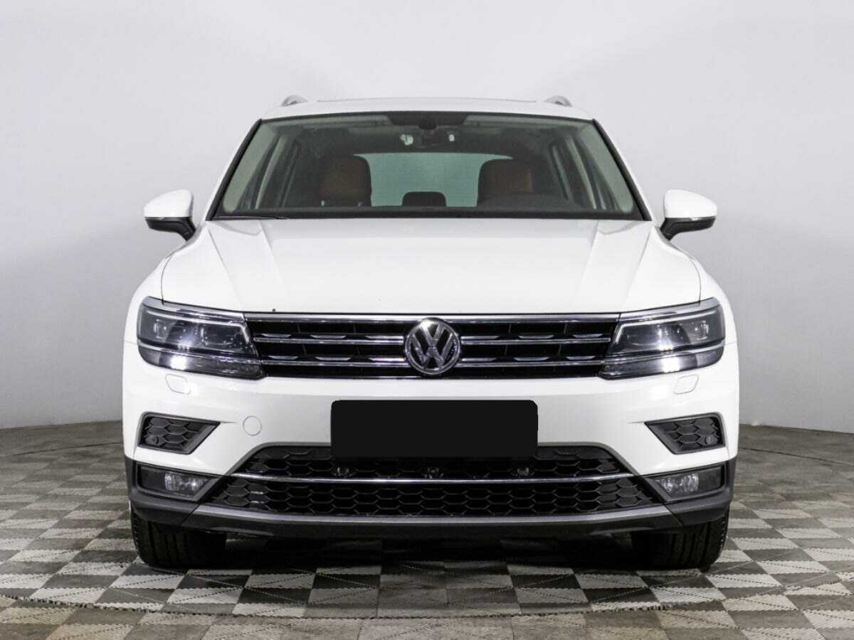 Volkswagen Tiguan 2017 года с пробегом. Фото: #1