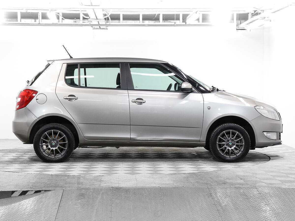 Skoda Fabia 2012 года с пробегом. Фото: #3