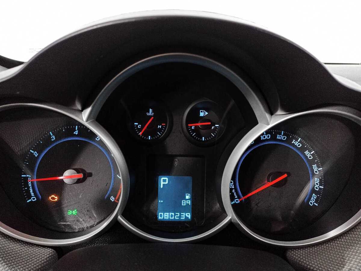 Chevrolet Cruze 2014 года с пробегом. Фото: #10