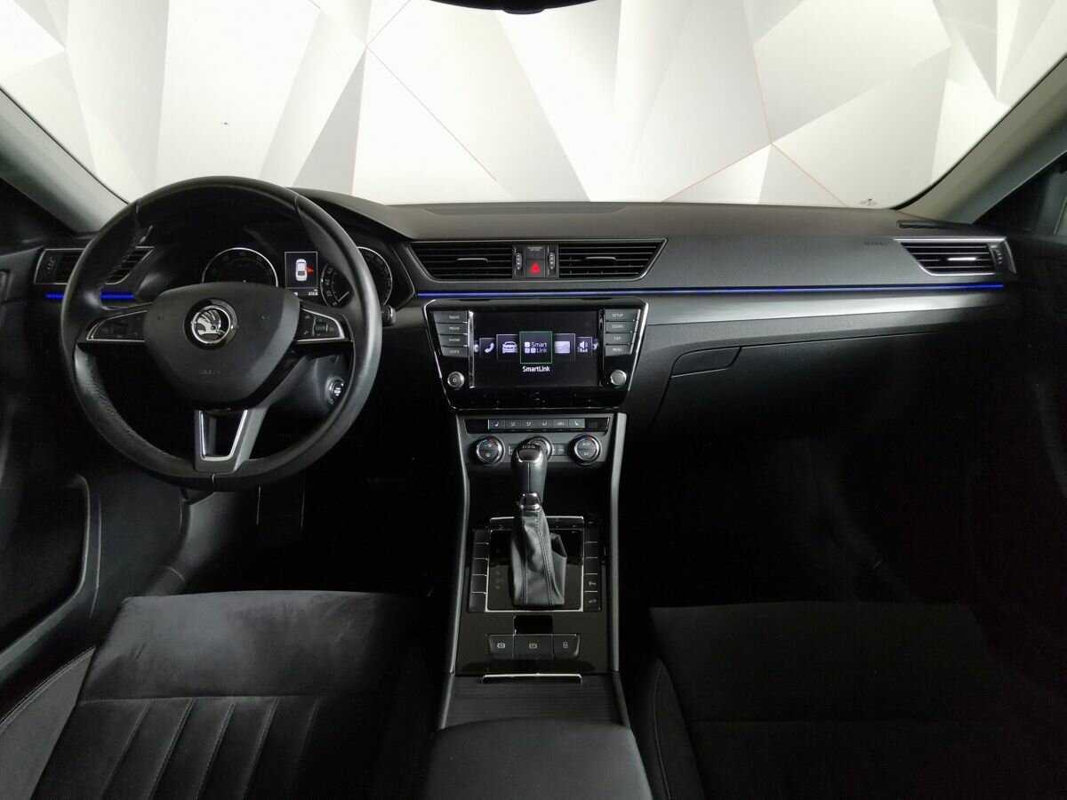 Skoda Superb 2017 года с пробегом. Фото: #9