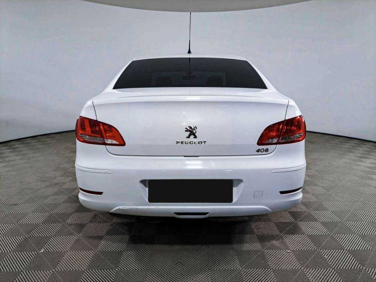 Peugeot 408 2013 года с пробегом. Фото: #4