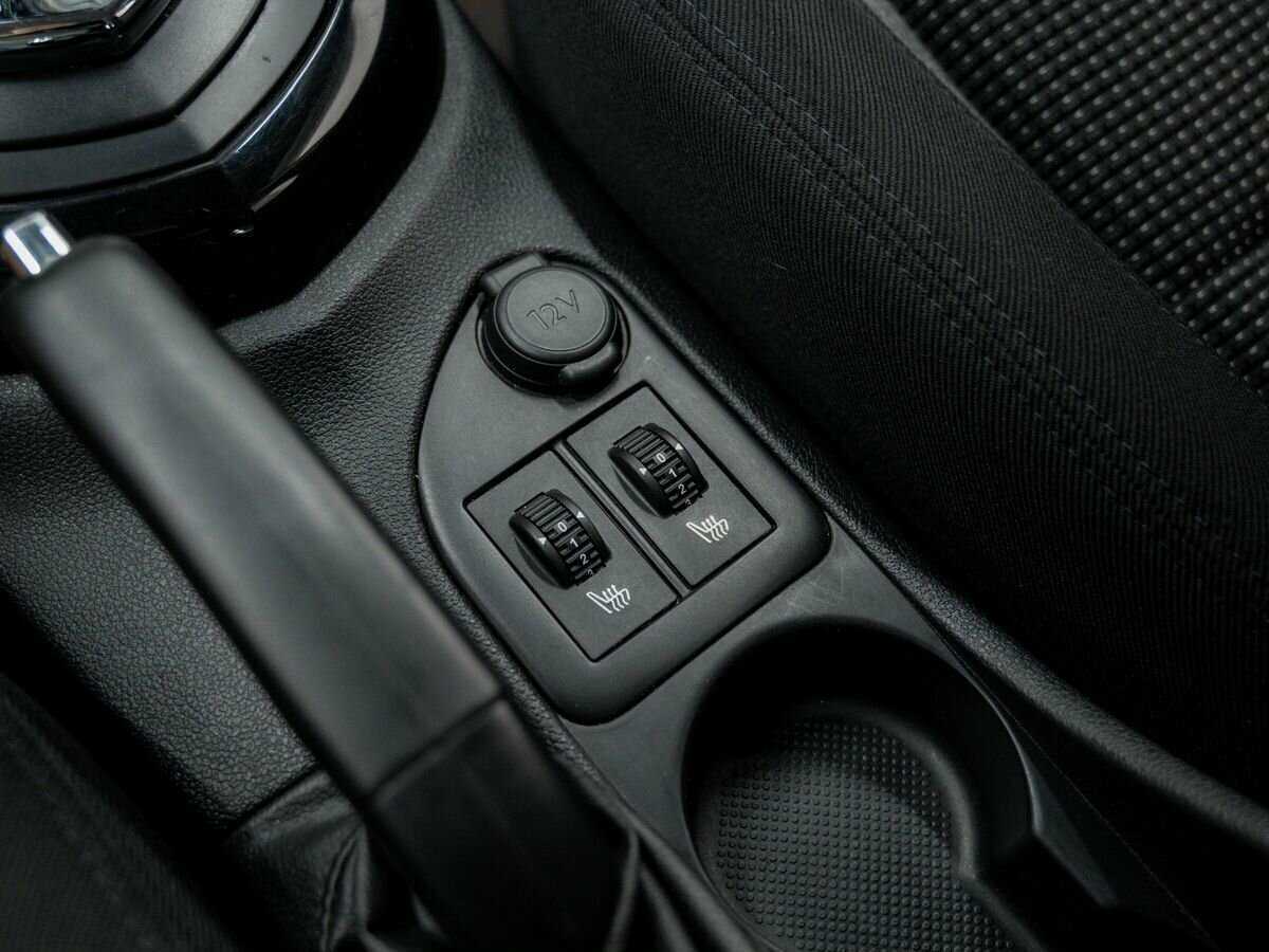 Peugeot 408 2017 года с пробегом. Фото: #16