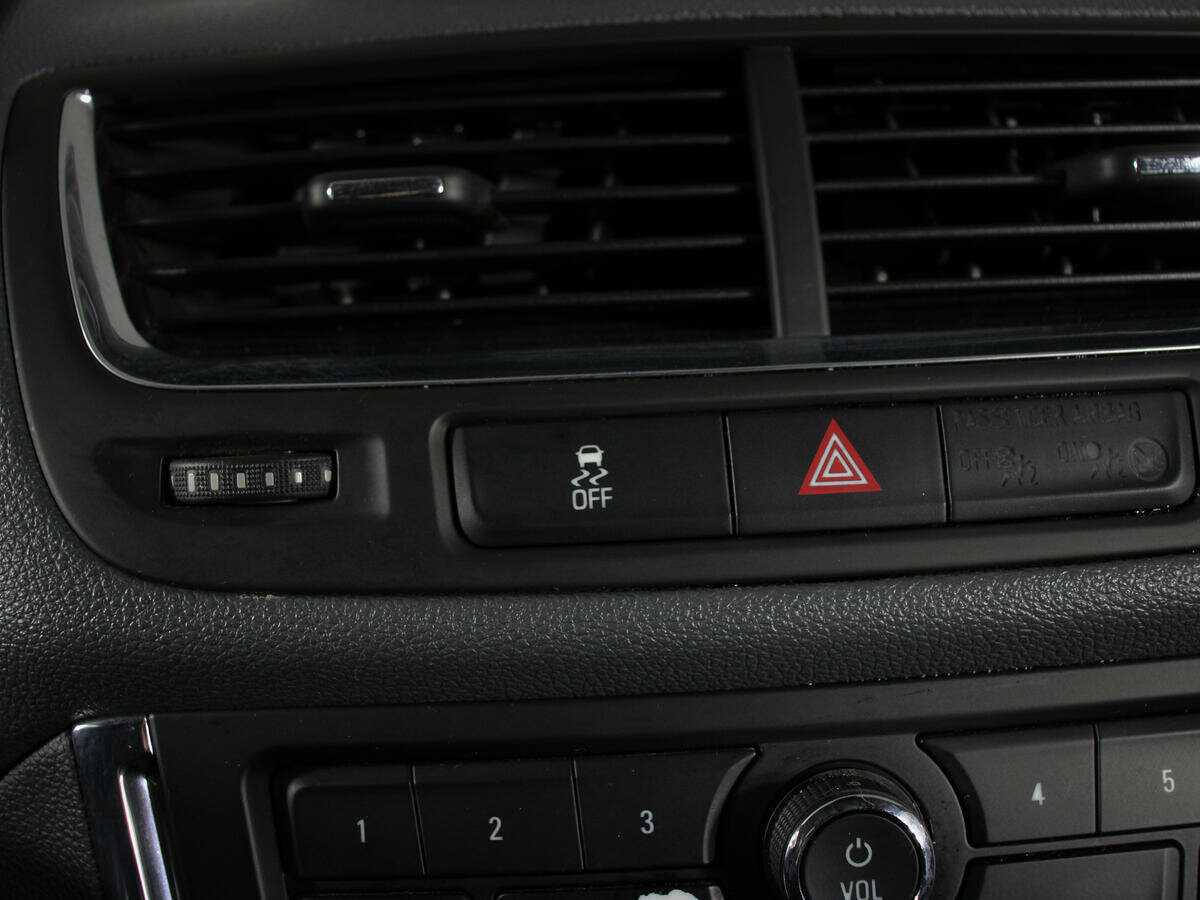 Opel Mokka 2013 года с пробегом. Фото: #18