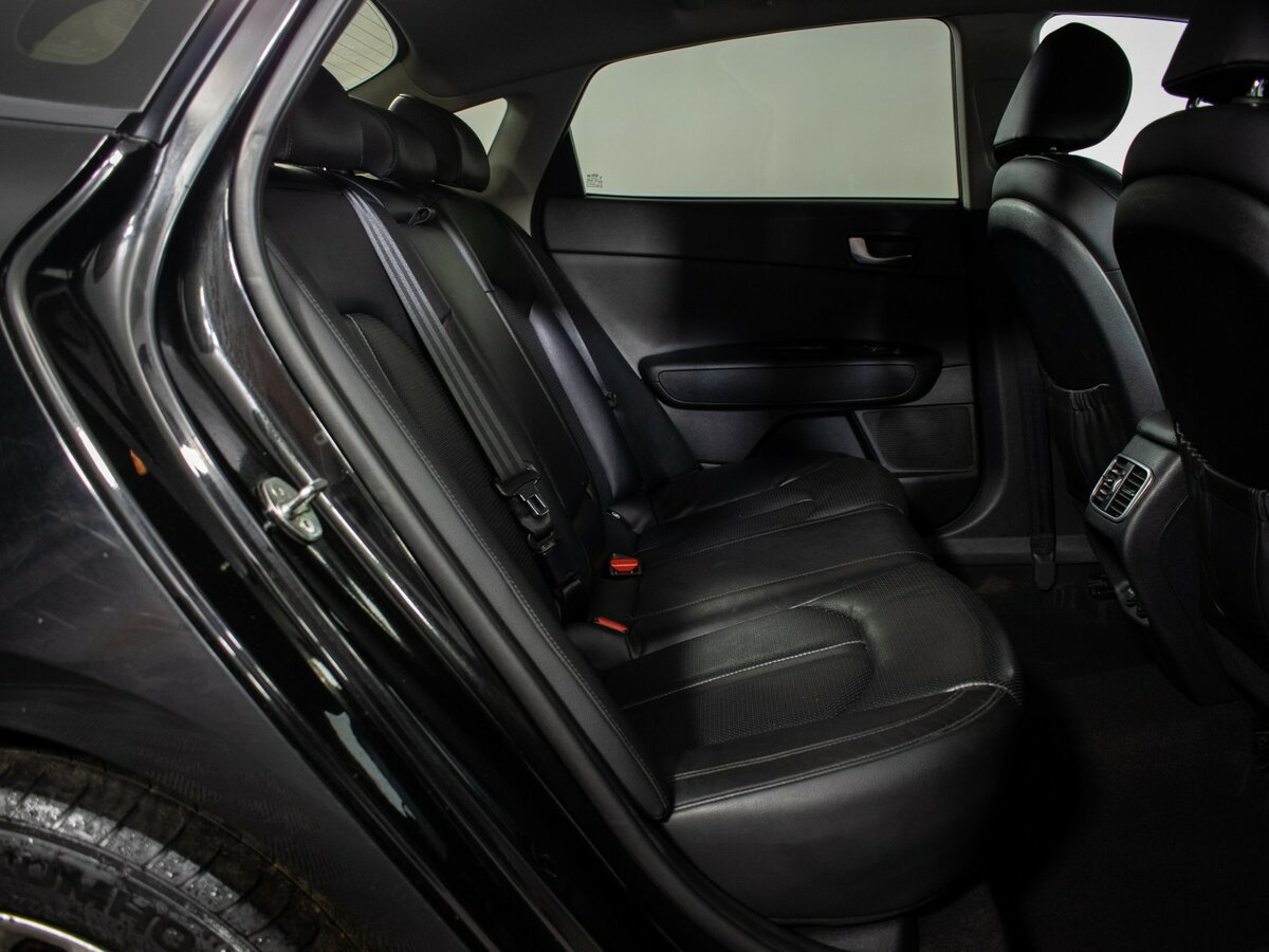 Kia Optima 2017 года с пробегом. Фото: #9