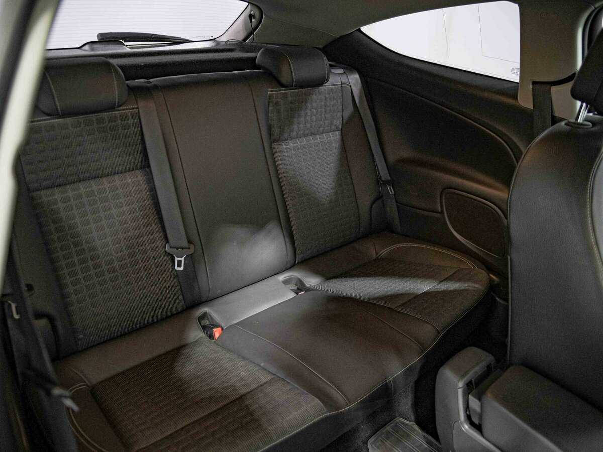 Opel Astra 2012 года с пробегом. Фото: #12