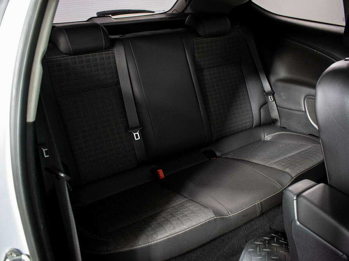 Opel Astra 2012 года с пробегом. Фото: #9