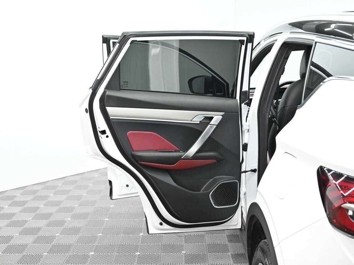 Geely Coolray 2022 года с пробегом. Фото: #18