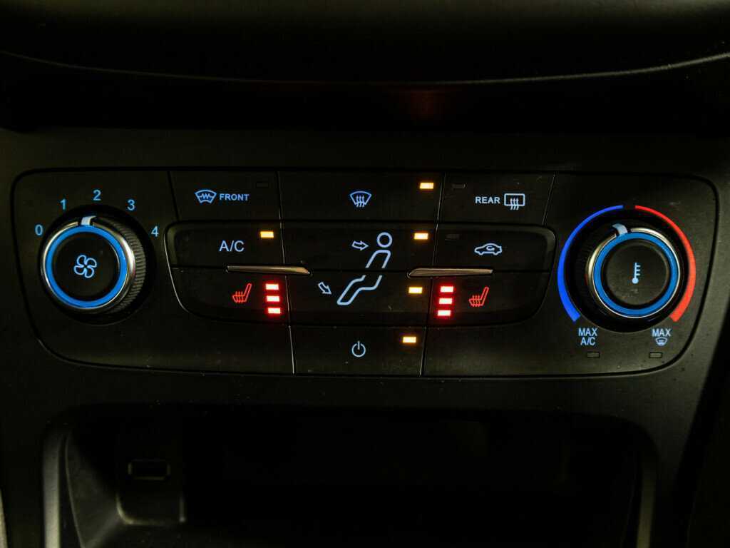 Ford Focus 2017 года с пробегом. Фото: #13