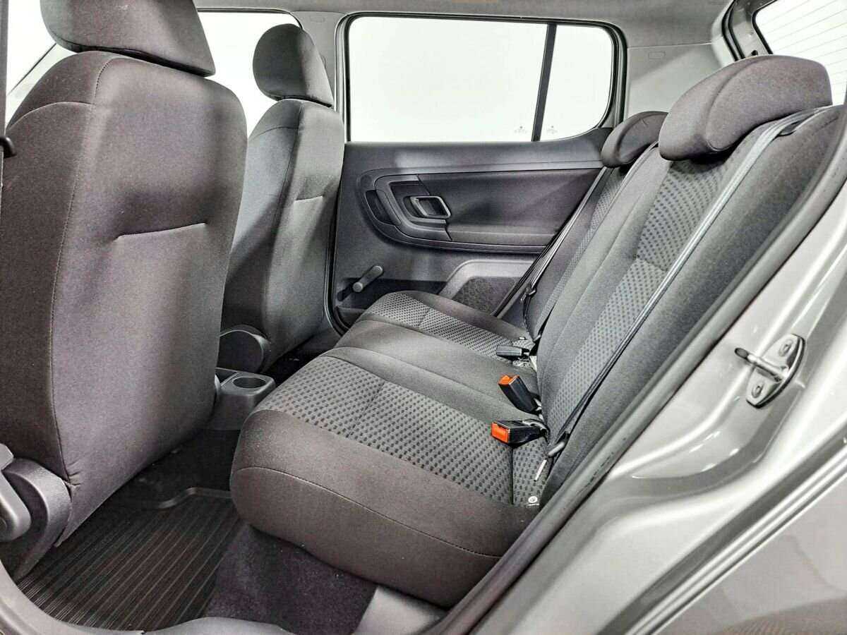 Skoda Fabia 2013 года с пробегом. Фото: #9