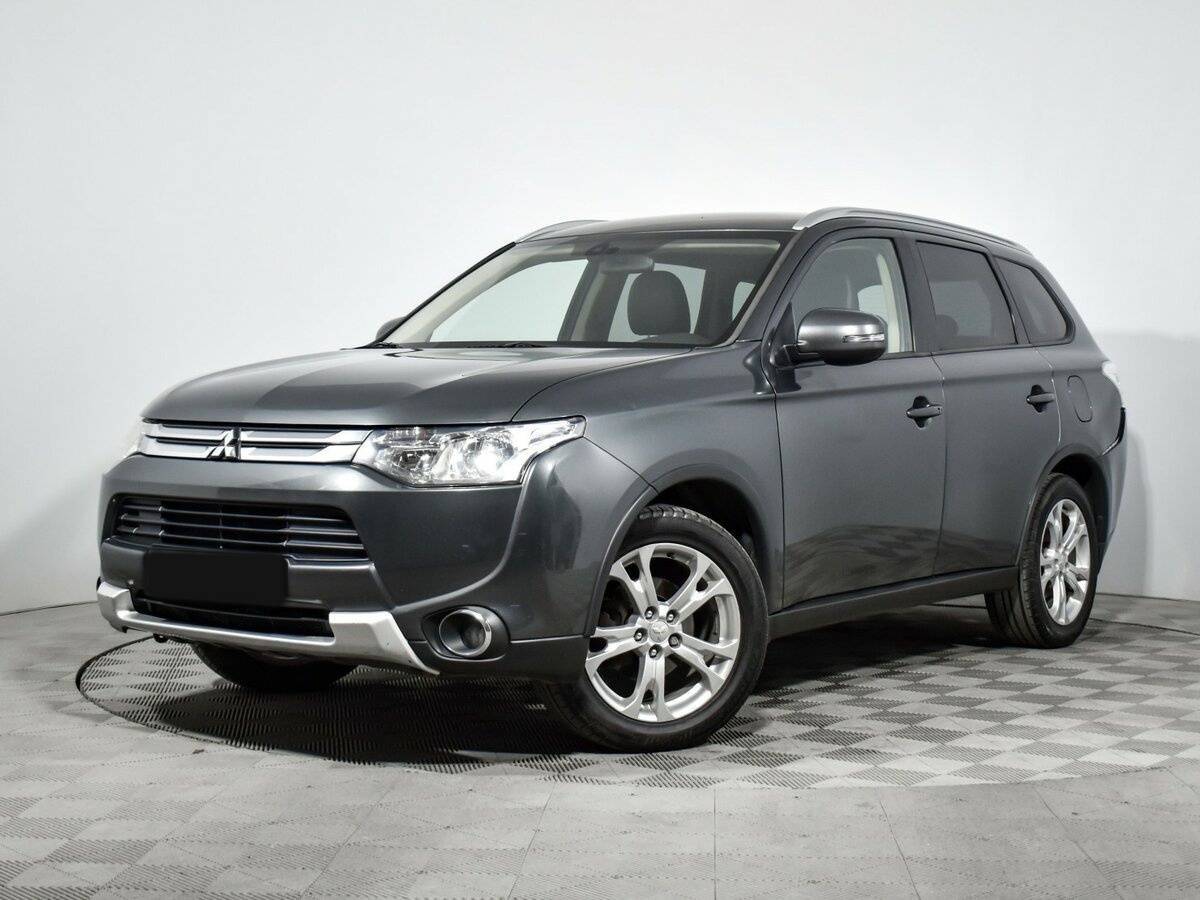 Mitsubishi Outlander 2014 года с пробегом. Посмотреть фото