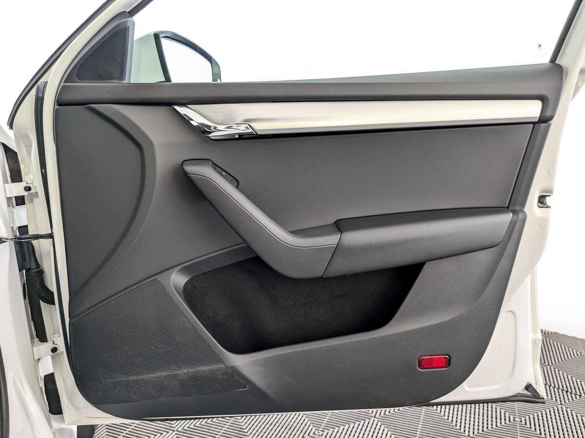 Skoda Octavia 2019 года с пробегом. Фото: #21